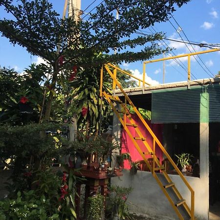 Thong Family Homestay Chiangdao Chiang Dao Exterior photo